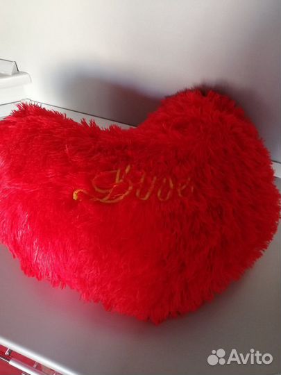 Подушка в форме сердца