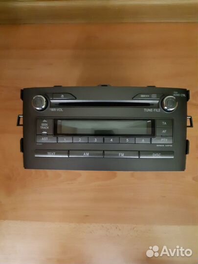 Магнитола штатная тойота Аурис