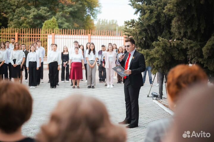 Ведущий на юбилей / Конферансье