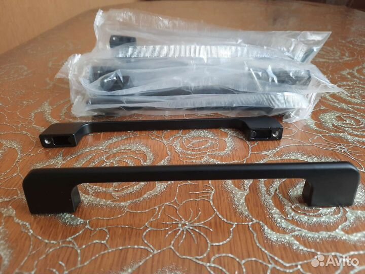 Ручки для мебели