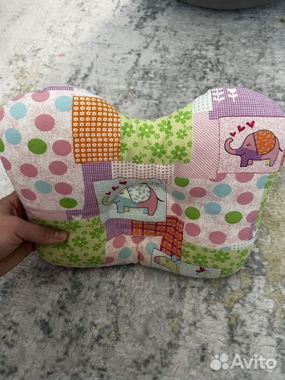 Ортопедическая подушка для новорожденных