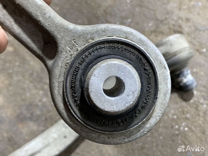 Рычаг передний Audi A7 4G