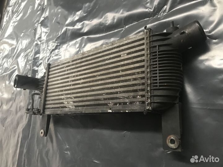 Интеркулер Nissan Pathfinder R51 2.5 2005-2010