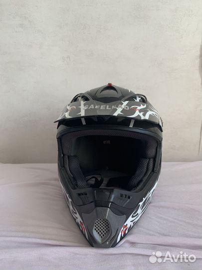 Шлем кроссовый бу