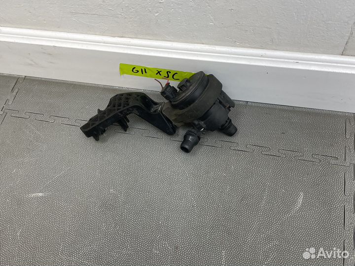 BMW 7 G11/G12 Дополнительная водяная помпа