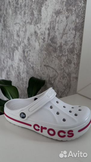 Crocs женские