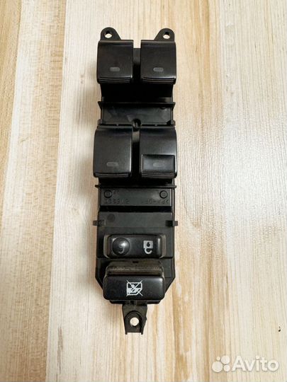 Блок кнопок Camry 50