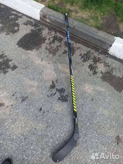 Клюшка хоккейная