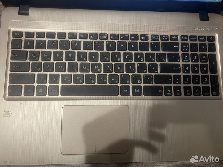 Наутбук асус