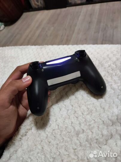 Геймпад Dualshock 4v2 от Sony PlayStation