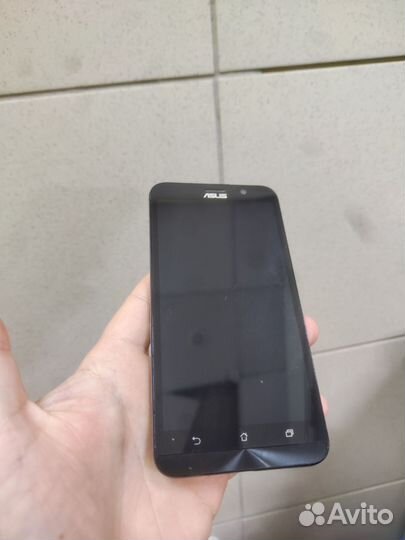 ASUS ZenFone 2 ZE551ML, 4/32 ГБ