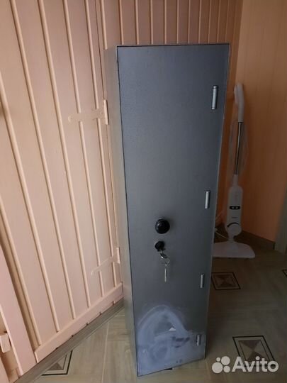 Оружейный сейф бу заводской
