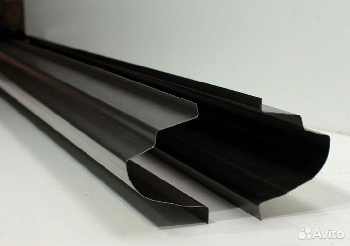 Арки крыла Mitsubishi