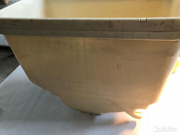 GA9714 бункер под семена Kinz (кинза)