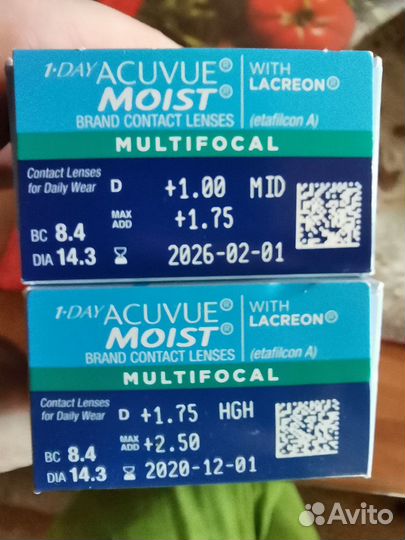 Линзы контактные Acuvue разные