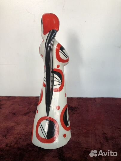 Статуэтка Девушка с косой Гжель