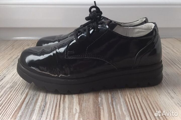 Обувь для девочки