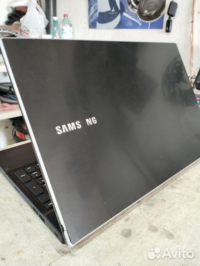 Ноутбук Samsung i3, 8gb, SSD 500gb