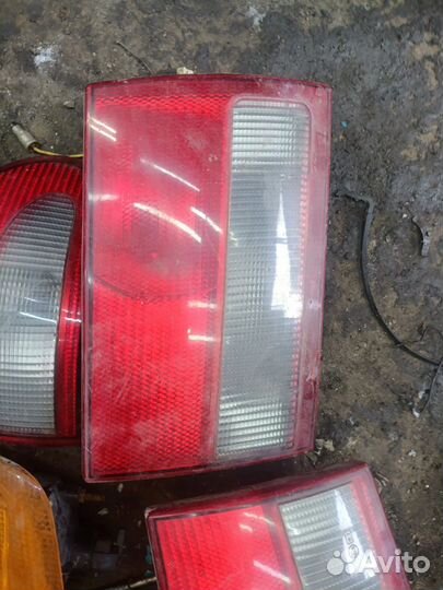 Стоп фонарь поворотник. Все что на фото. Газ 3110