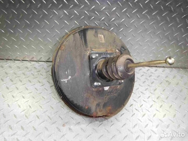 Усилитель вакуумный с гтц Skoda Octavia 1997-2000