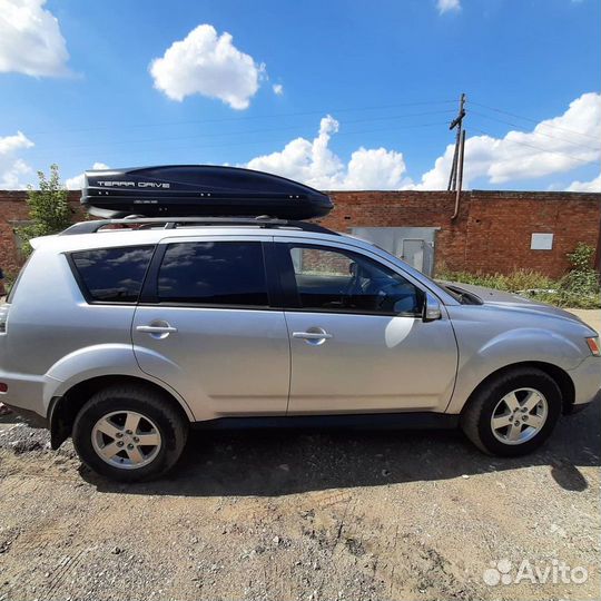 Автобокс 480 литров TerraDrive на Mitsubishi