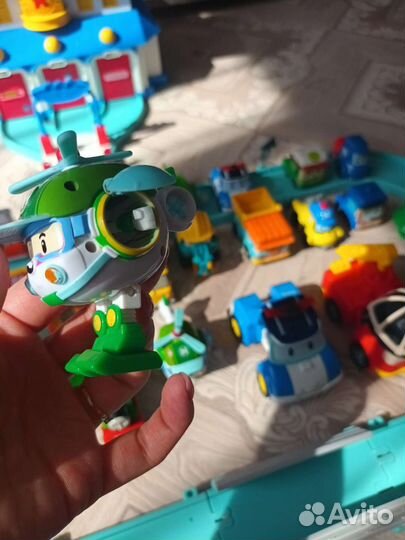 Робокар Поли база машинки