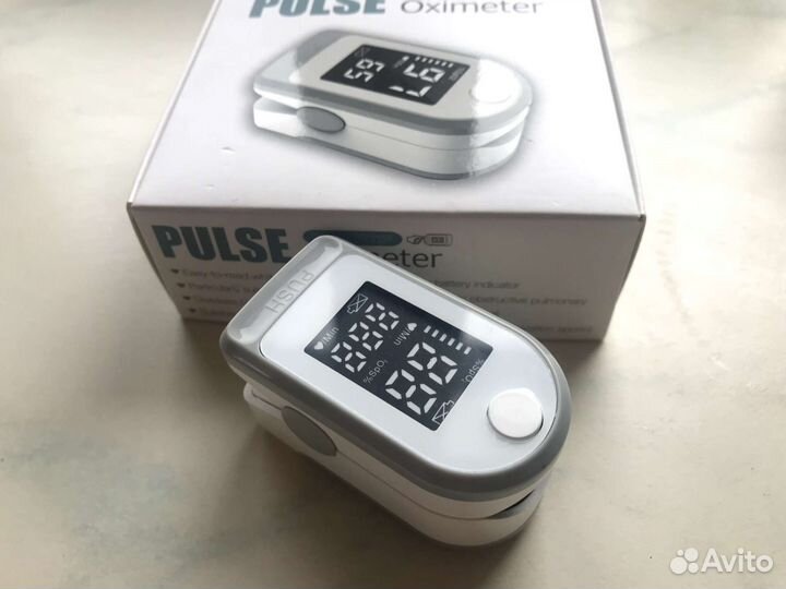 Цифровой градусник пульсоксиметр