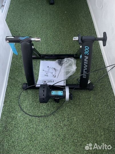 Тренажер для велосипеда