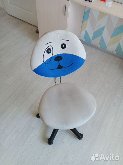 Компьютерное кресло для ребенка