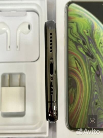 iPhone Xs, 256 ГБ