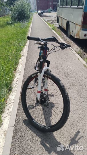 Велосипед горный rush hour 725