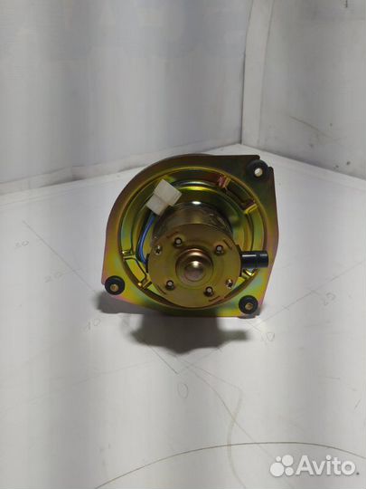 Мотор печки крыльчаткой 24V Nissan Atlas H40 86