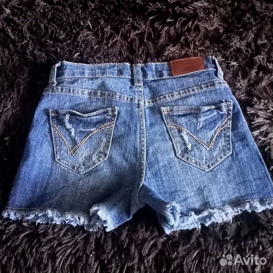 Джинсовые шорты для девочки 6-8 лет