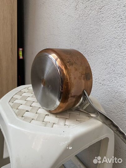 Медный ковш