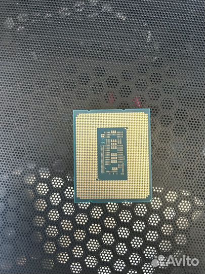 Процессор intel core i5 12400f