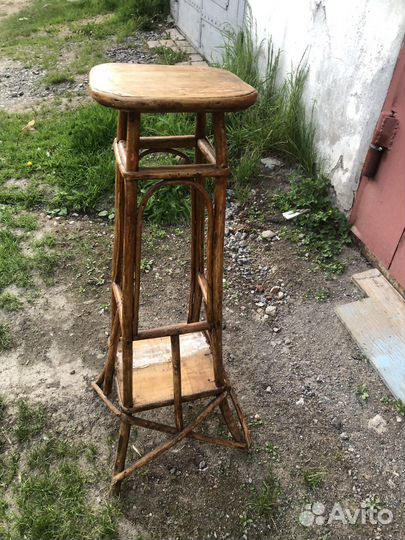 Полка под цветок