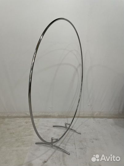 Круглый каркас для фотозоны хром