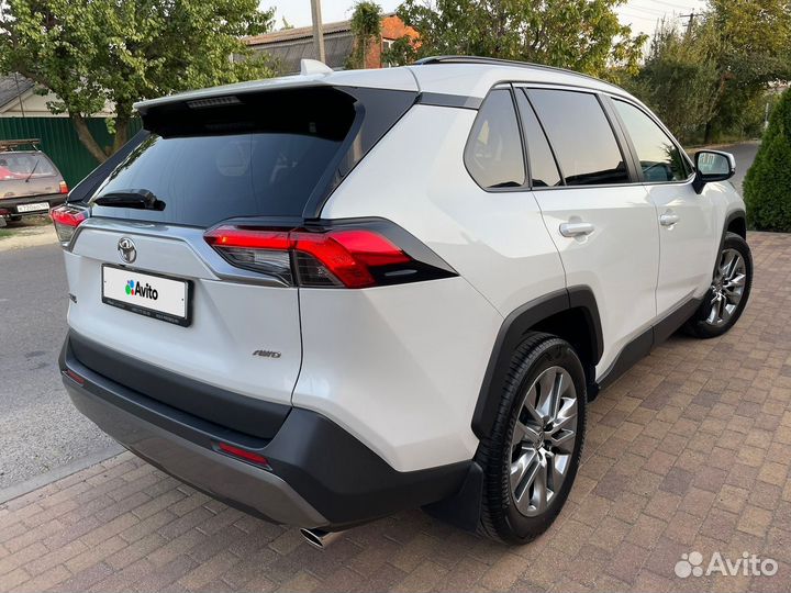 Toyota RAV4 2.0 CVT, 2020, 24 000 км