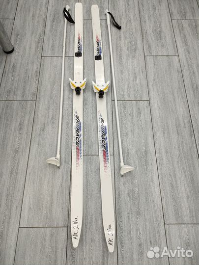 Беговые лыжи