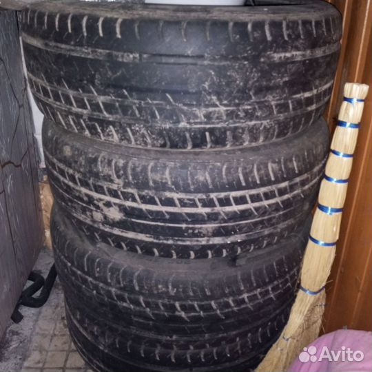 Viatti Strada Asimmetrico V-130 205/55 R16