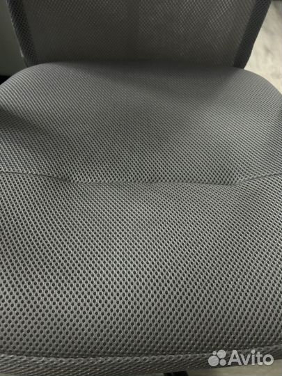 Компьютерное кресло новое