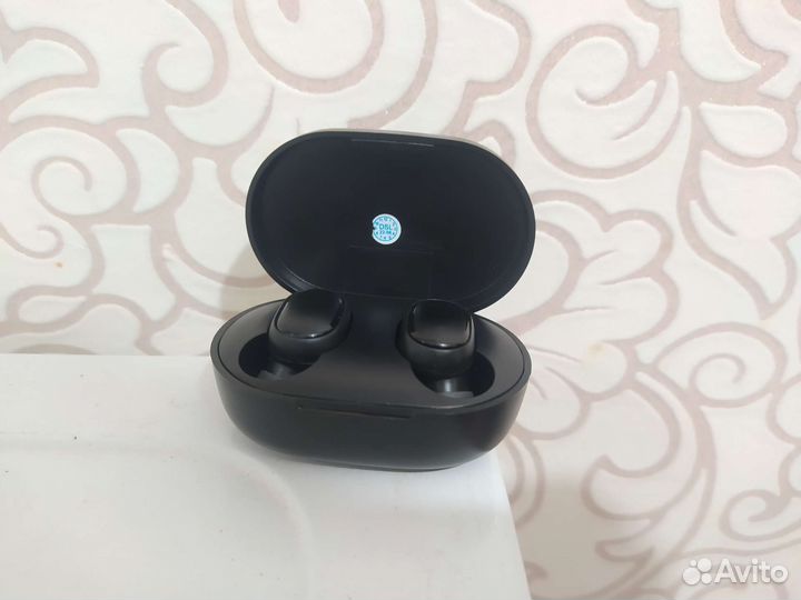 Беспроводные наушники airdots