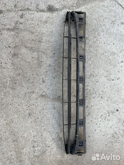 Молдинг в бампер