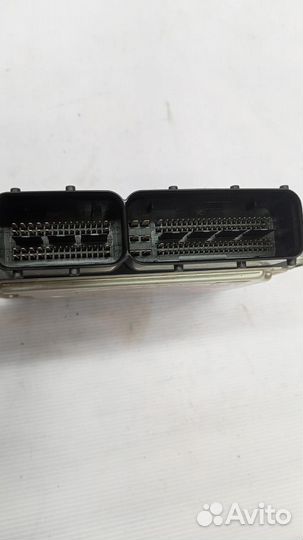 Блок управления двигателем VW Golf 6 1,4 caxa