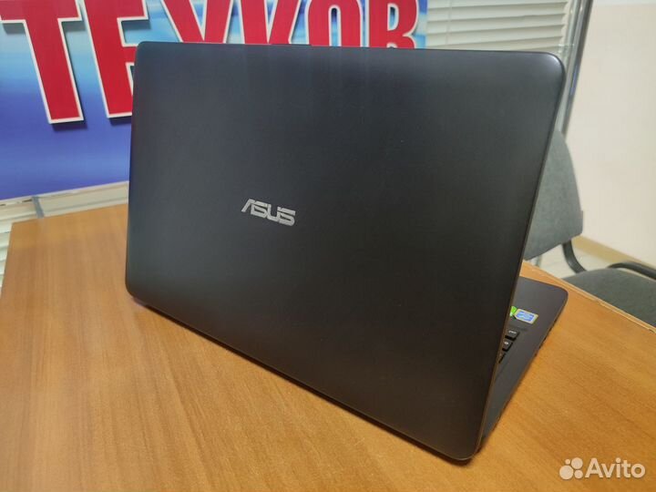 Ноутбук Asus б/у / geforce MX110 / ssd