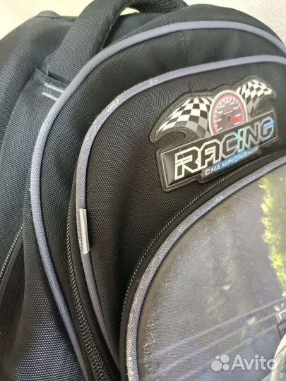 Рюкзак школьный