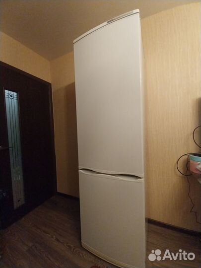 Холодильник атлант 2х-камерный