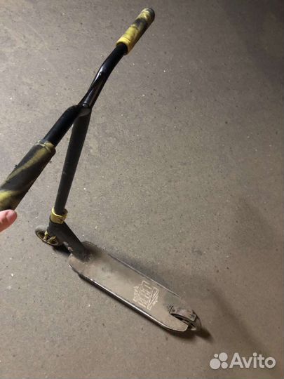 Трюковой самокат