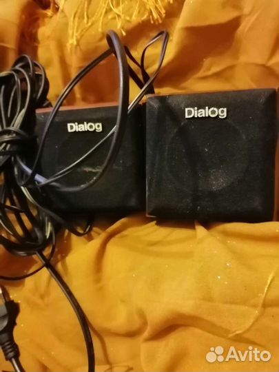 Колонки для компьютера и телефона