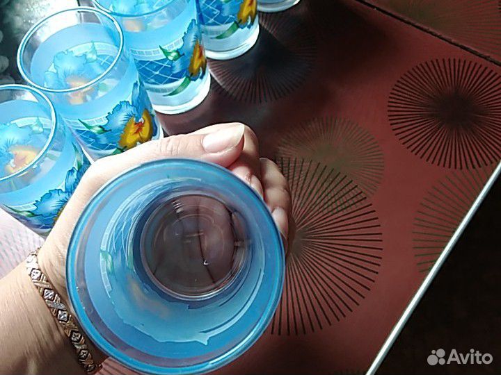 Набор столовых стаканов с ирисами